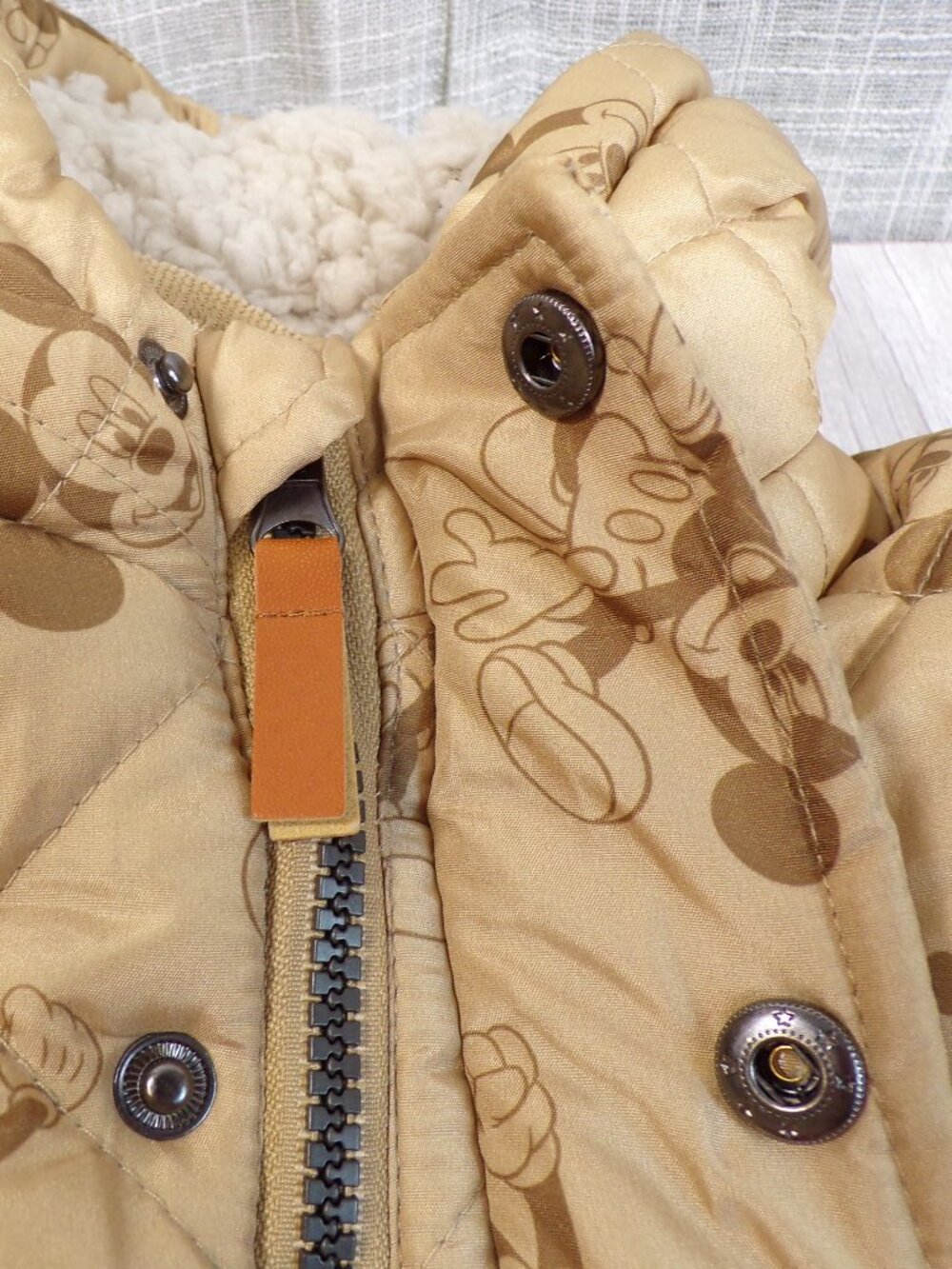 NWT Disney Mickey Mouse 2T Tan Quilted Puffer Jacket